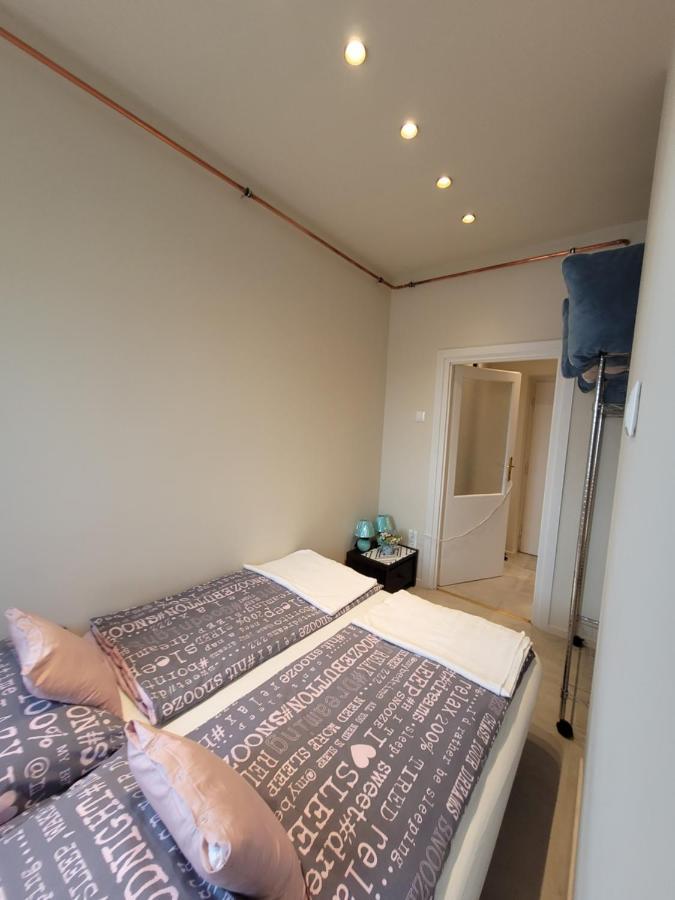 Lara II Apartman ديبريتْسين المظهر الخارجي الصورة