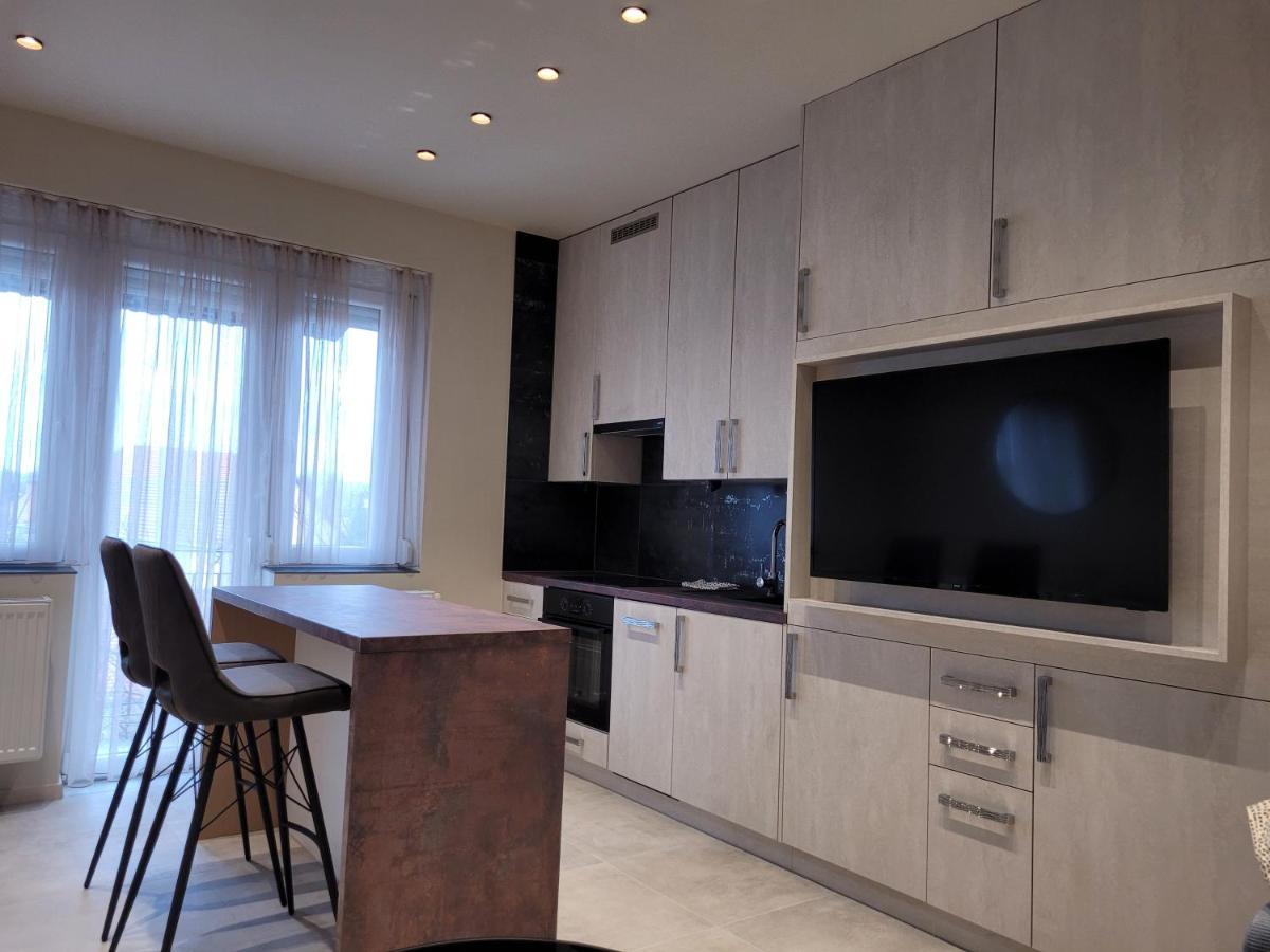 Lara II Apartman ديبريتْسين المظهر الخارجي الصورة
